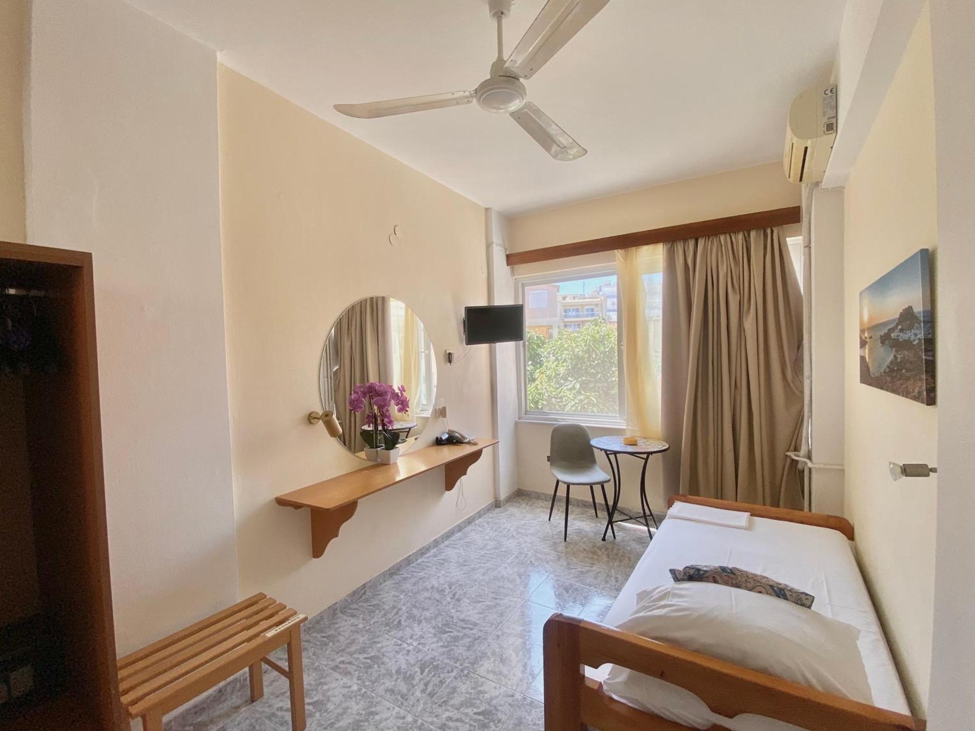 Rhodes City Florida Hotel & Apartments - Adults Only المظهر الخارجي الصورة