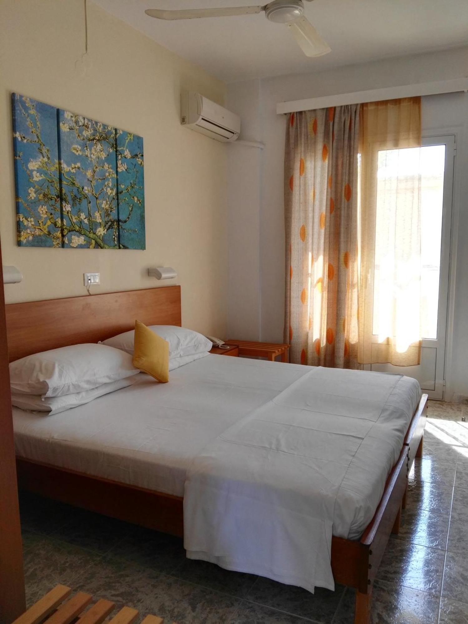 Rhodes City Florida Hotel & Apartments - Adults Only المظهر الخارجي الصورة